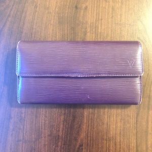 Authentic Louis Vuitton Epi Wallet